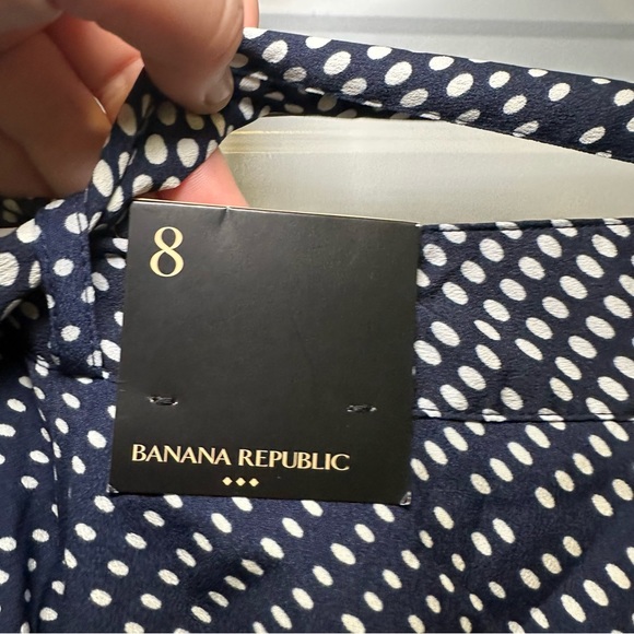 NWT Banana Republic Factory Navy/White Print Handkerchief Hem Skirt size 8 - Picture 12 of 12